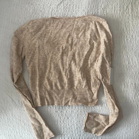 ✨ NWT 'Santorini' Cardigan by Wilfred | Aritzia - Picture 6 of 6